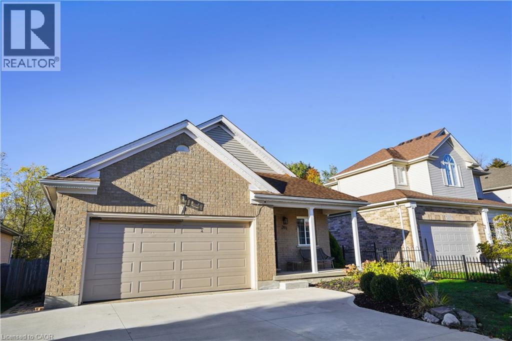 291 Schneller Drive, Baden, Ontario  N3A 2K8 - Photo 4 - 40780147