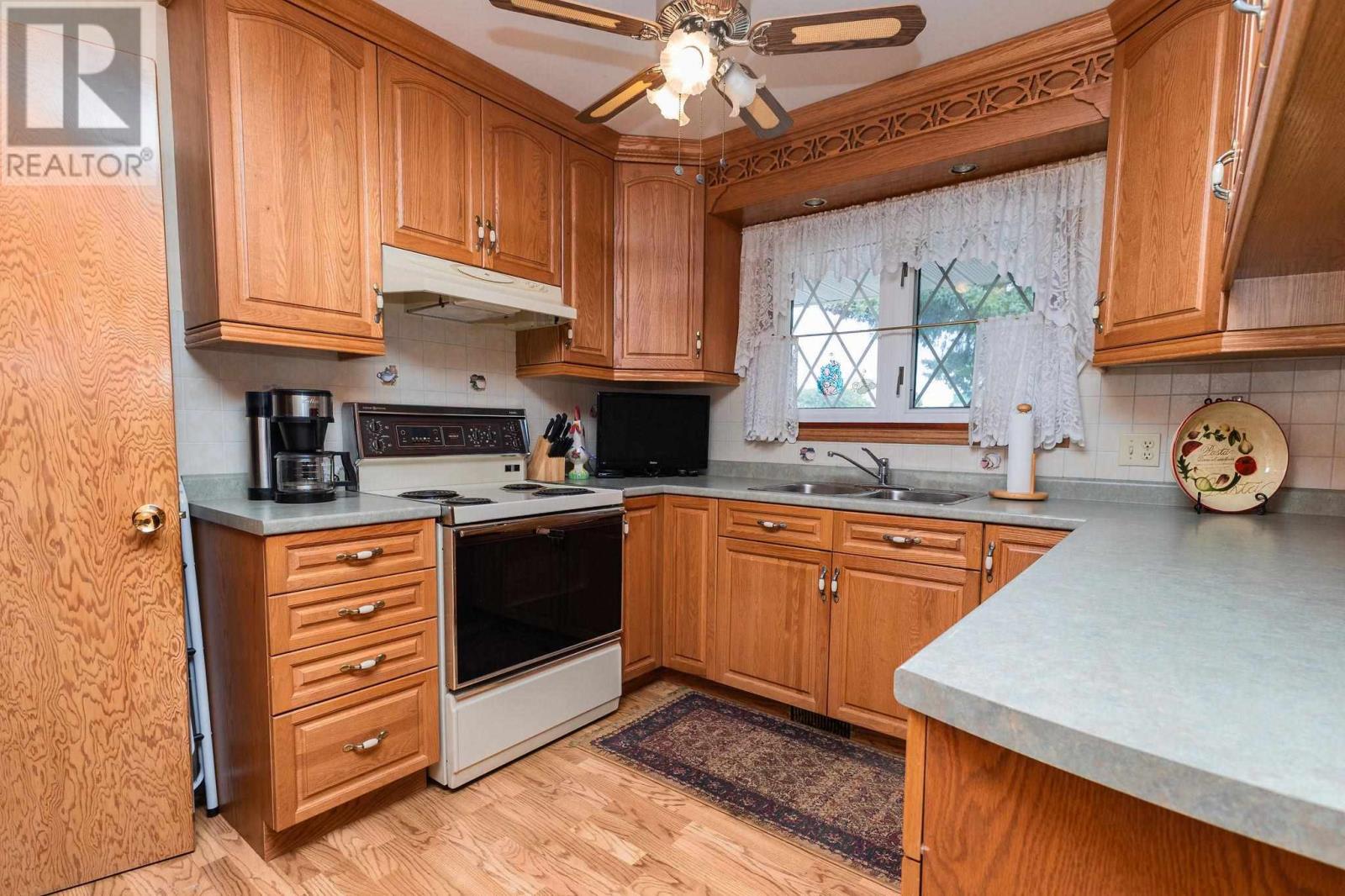 15 Paradise Ave, Sault Ste. Marie, Ontario  P6B 5K1 - Photo 17 - SM252555