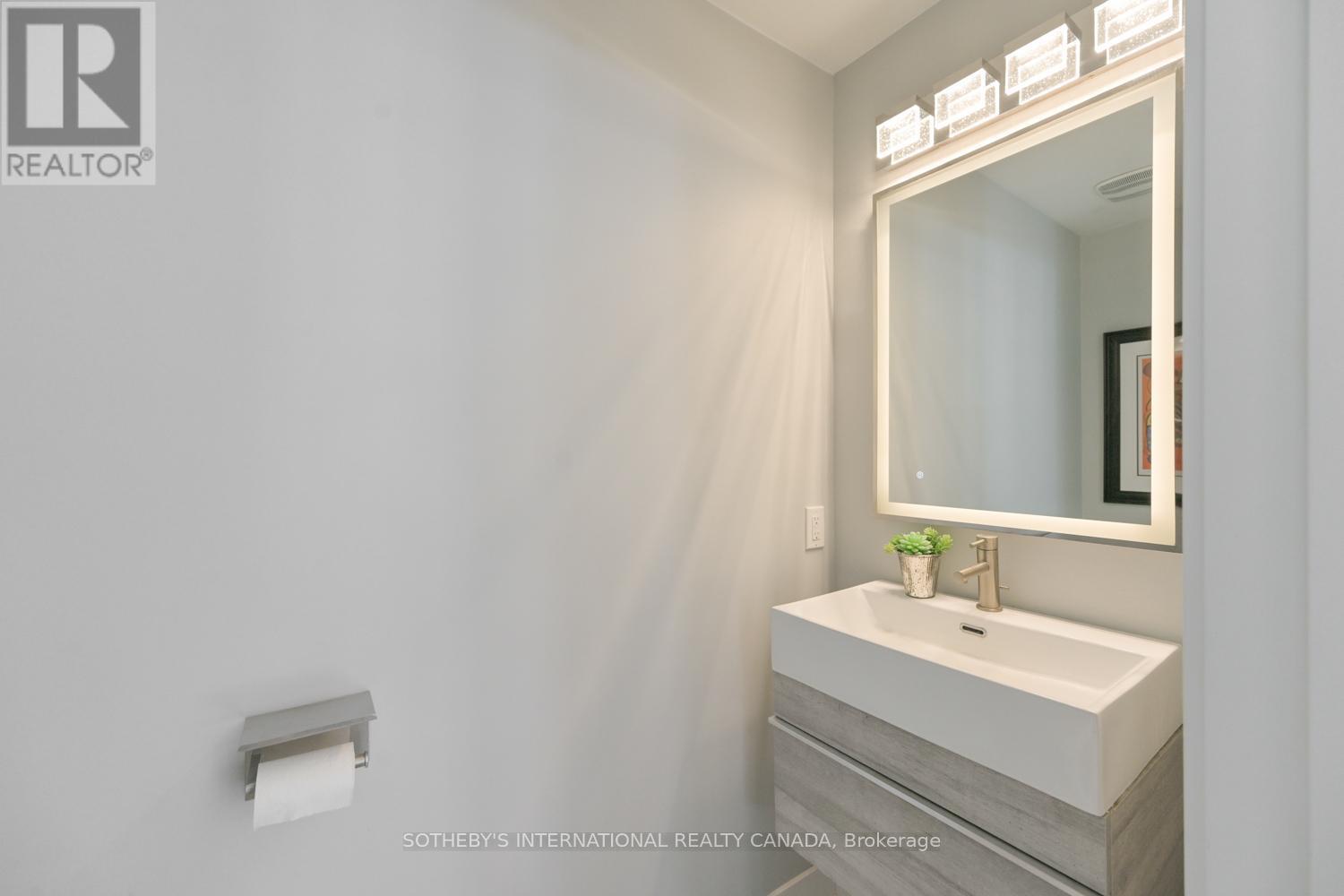 45 Crimson King Way, East Gwillimbury, Ontario  L9N 0V1 - Photo 15 - N12471420
