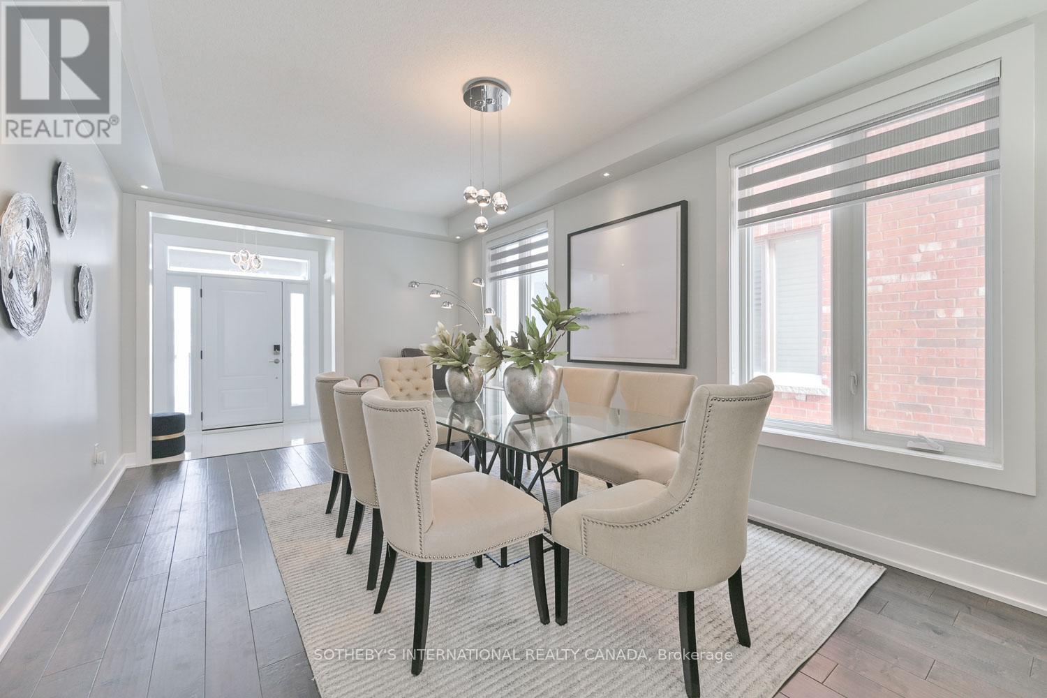 45 Crimson King Way, East Gwillimbury, Ontario  L9N 0V1 - Photo 6 - N12471420