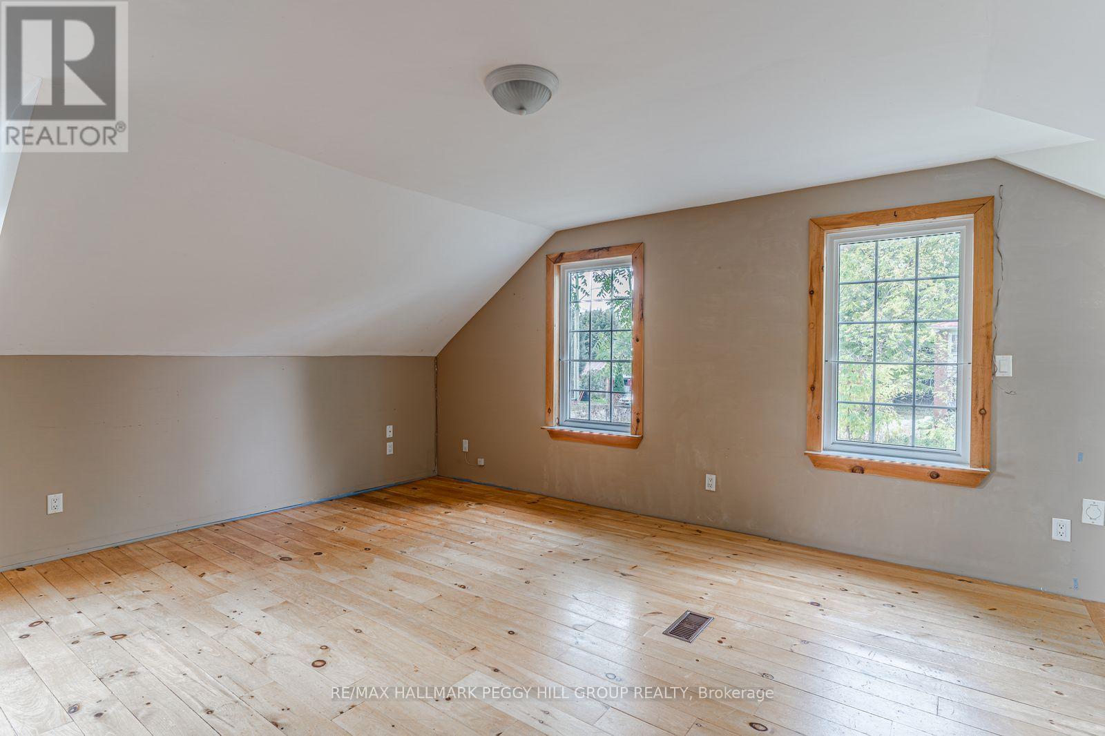 40 Queen Street, New Tecumseth (Alliston), Ontario  L9R 1L2 - Photo 9 - N12471439