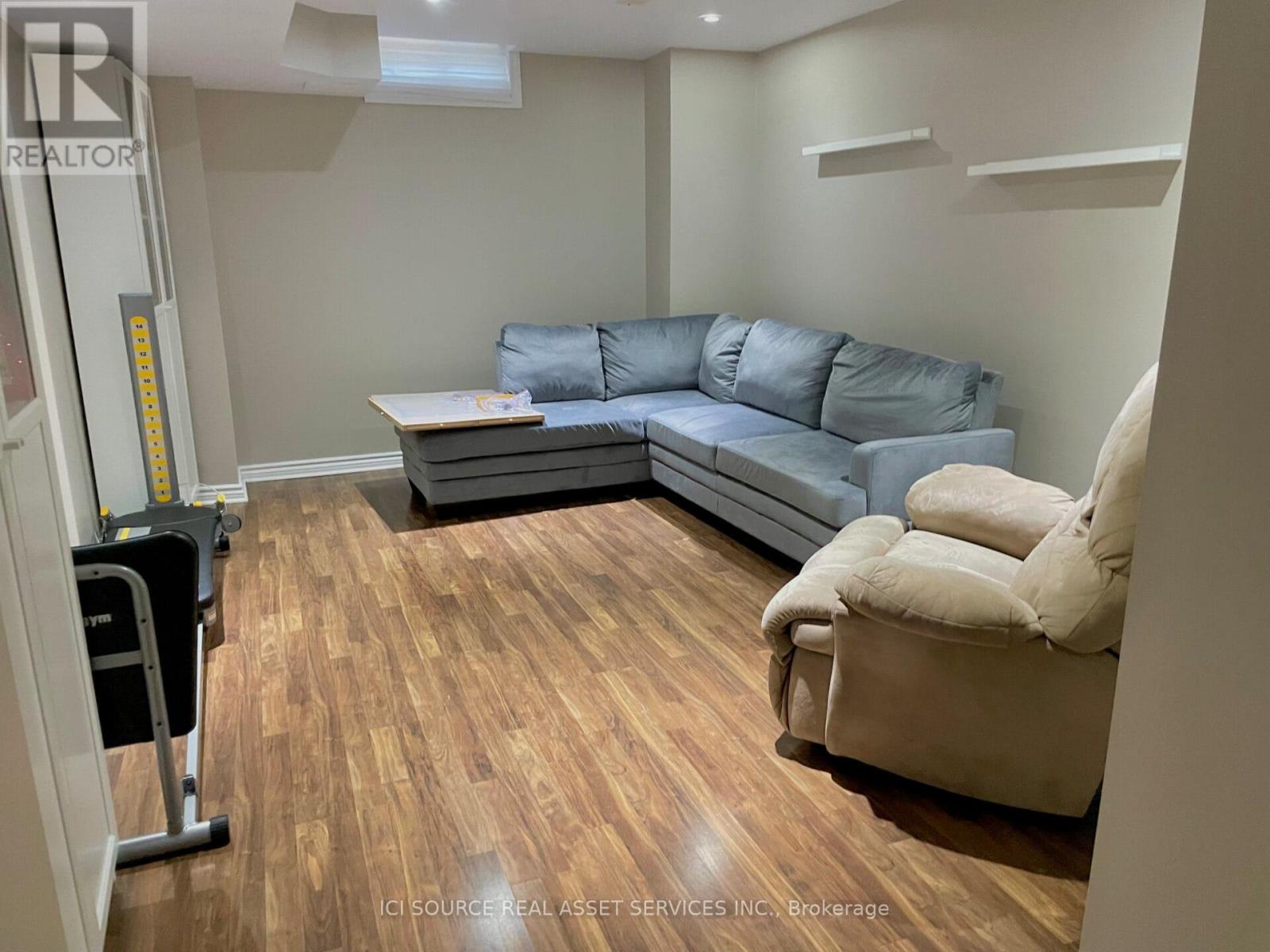 49 Ostrovsky Road, Vaughan, Ontario  L4H 0V9 - Photo 13 - N12471483