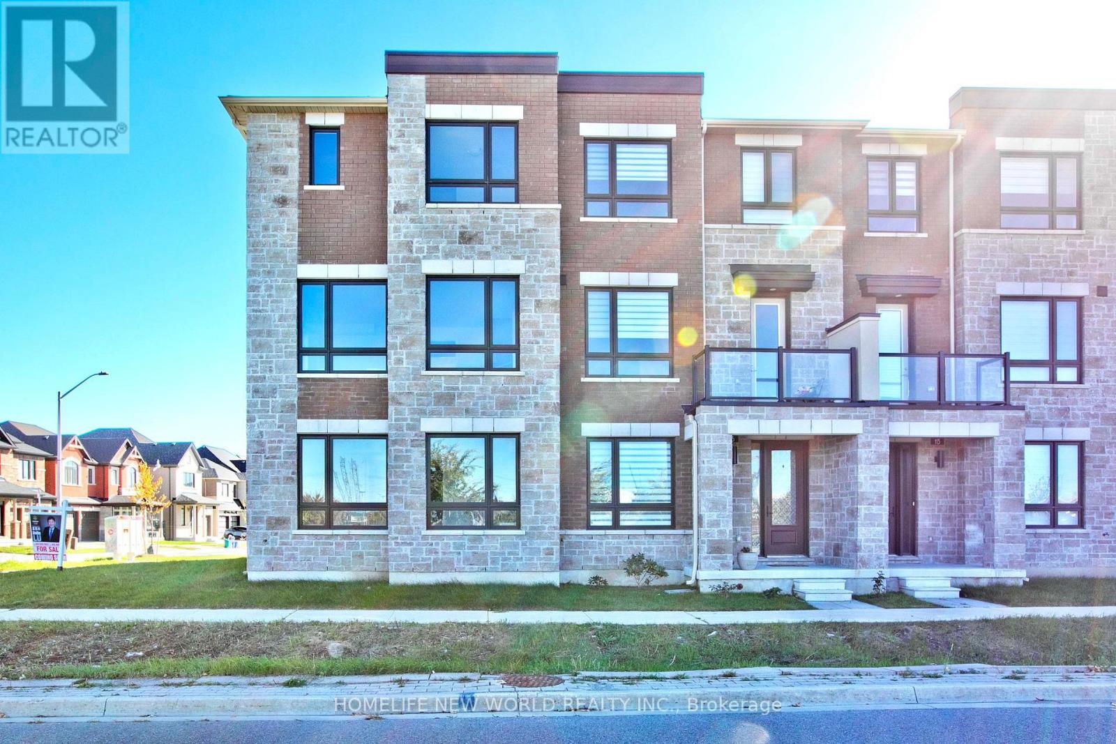 117 Mumbai Drive, Markham, Ontario  L3S 0G3 - Photo 2 - N12471517
