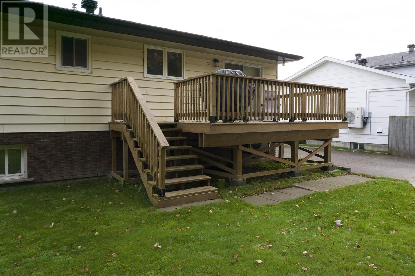 90 Taskar Dr, Sault Ste. Marie, Ontario  P6A 6M8 - Photo 8 - SM252947