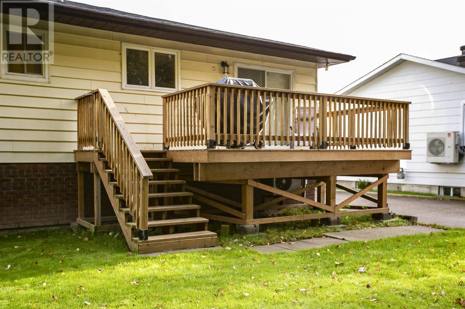 90 Taskar Dr, Sault Ste. Marie, Ontario  P6A 6M8 - Photo 10 - SM252947