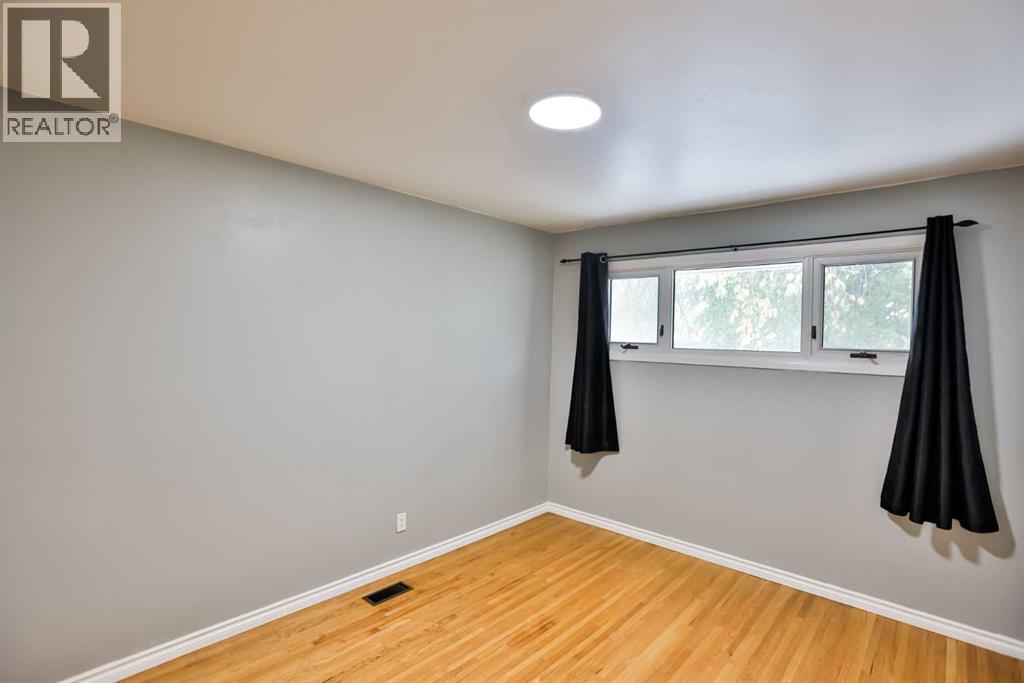 1020 Fern Crescent S, Lethbridge, Alberta  T1K 2W3 - Photo 16 - A2250050