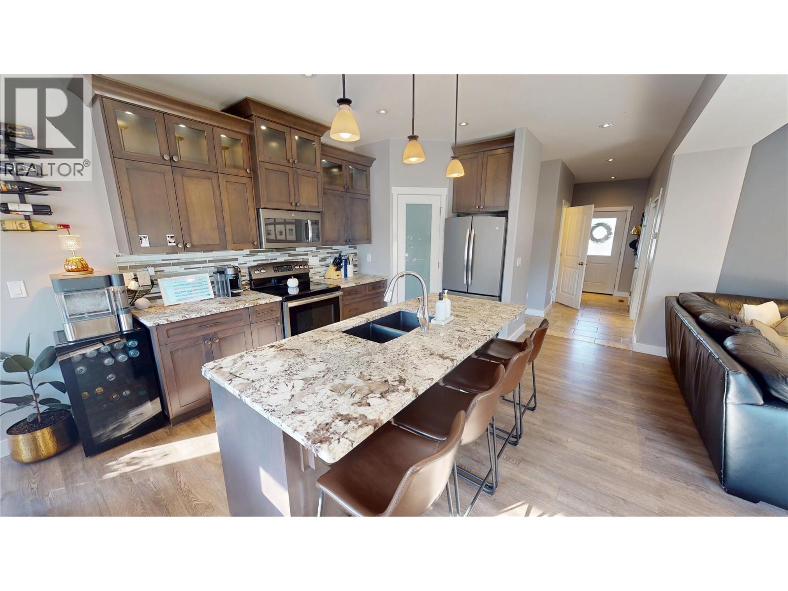 1422 21a Avenue S, Cranbrook, British Columbia V1C 0B1 - Photo 10 - 10366220