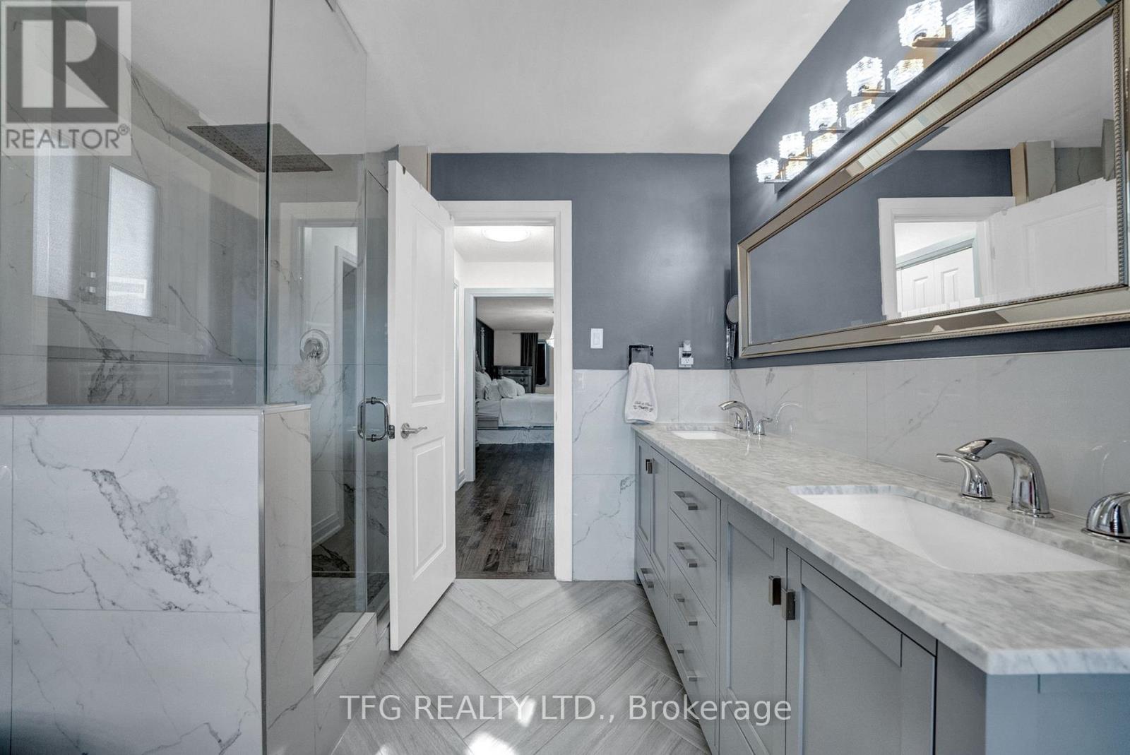 32 Falstaff Crescent, Whitby, Ontario  L1R 1W3 - Photo 22 - E12471556