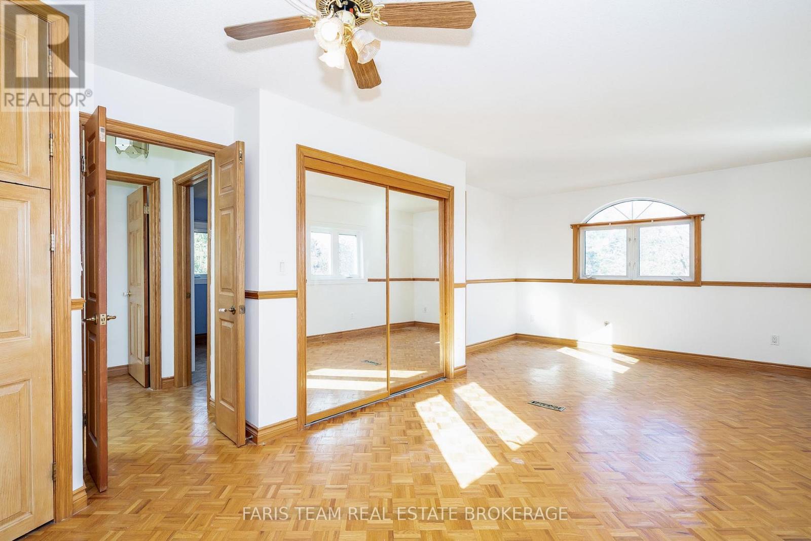 31 Napier Street, Barrie, Ontario  L4M 1W1 - Photo 25 - S12471472