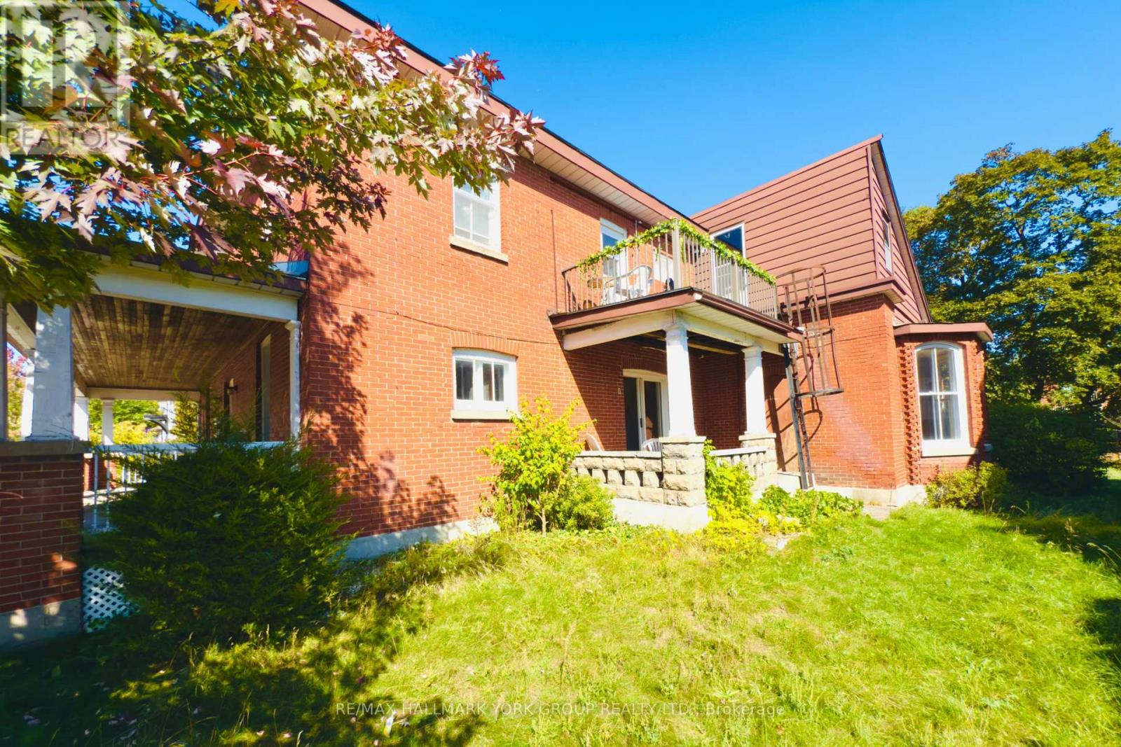 2 - 75 Toronto Street, Barrie, Ontario  L4N 1V1 - Photo 3 - S12471481
