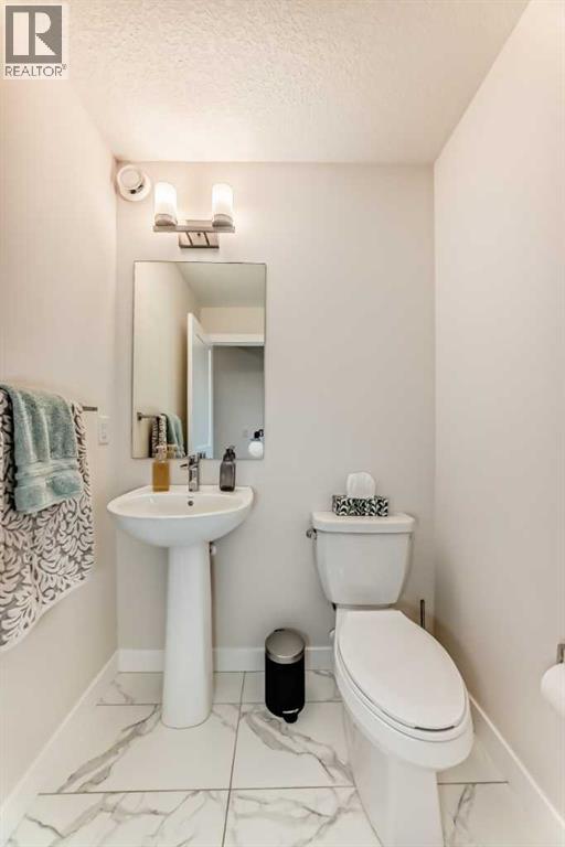 909 Crestridge Common Sw, Calgary, Alberta  T3B 6L6 - Photo 30 - A2264890