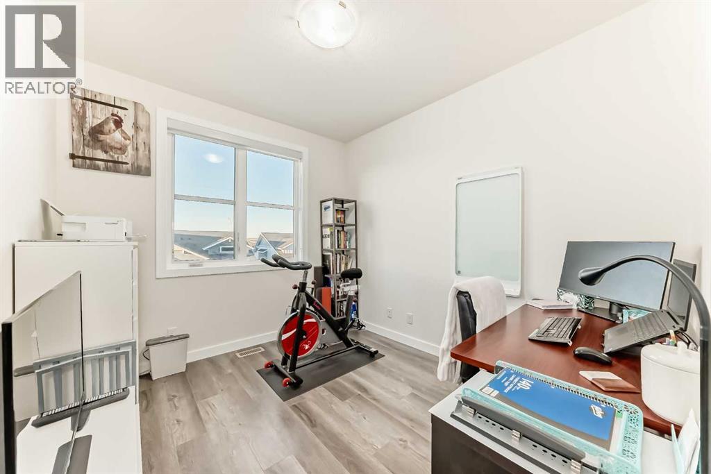 909 Crestridge Common Sw, Calgary, Alberta  T3B 6L6 - Photo 27 - A2264890