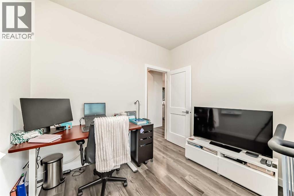 909 Crestridge Common Sw, Calgary, Alberta  T3B 6L6 - Photo 28 - A2264890