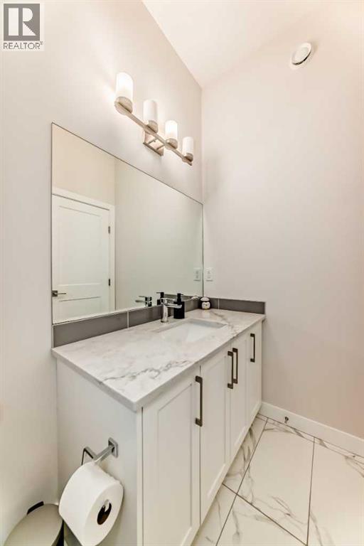 909 Crestridge Common Sw, Calgary, Alberta  T3B 6L6 - Photo 43 - A2264890