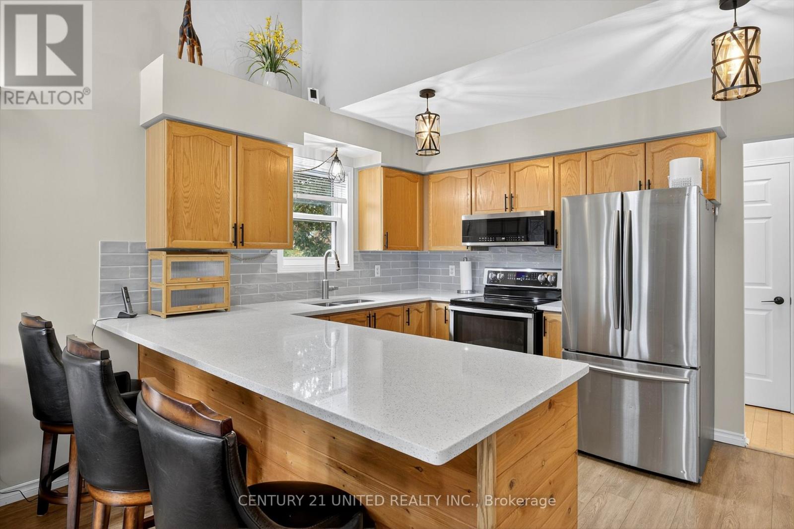 1410 Lillico Crescent, Peterborough, Ontario K9K 2L1 - Photo 6 - X12471555