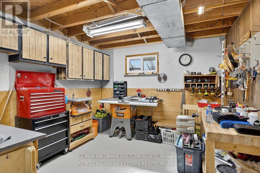 41 Parkview Drive, Peterborough (Northcrest Ward 5), Ontario  K9H 5M5 - Photo 24 - X12471576
