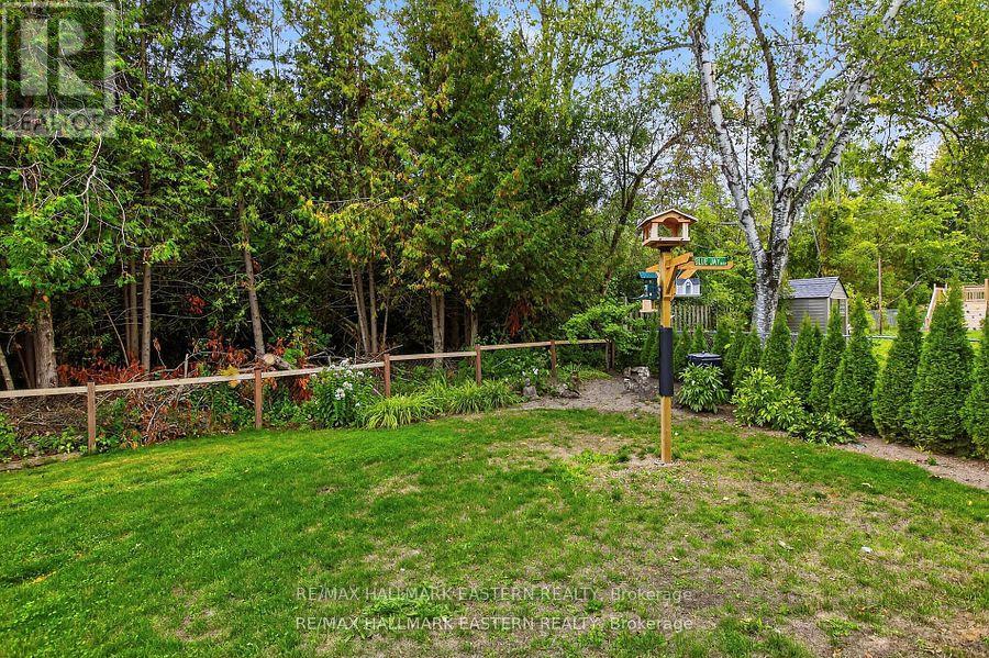 41 Parkview Drive, Peterborough (Northcrest Ward 5), Ontario  K9H 5M5 - Photo 32 - X12471576