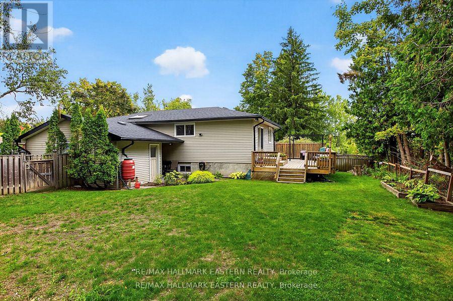 41 Parkview Drive, Peterborough (Northcrest Ward 5), Ontario  K9H 5M5 - Photo 33 - X12471576