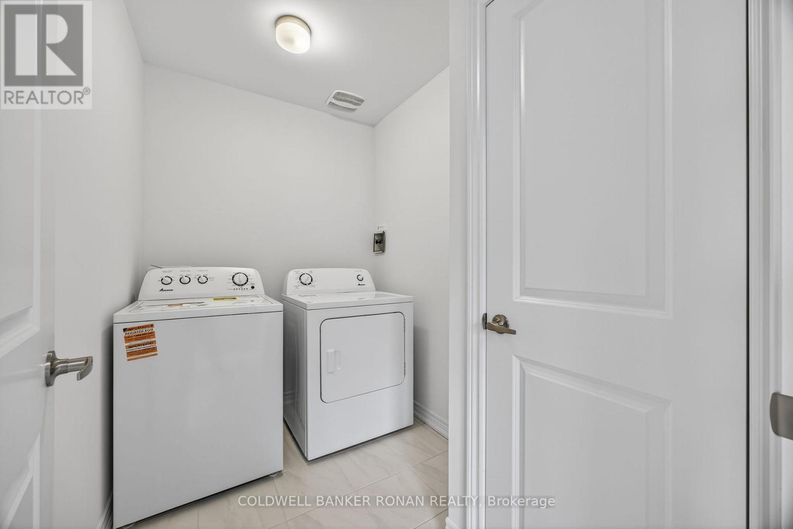 29 Milady Crescent, Barrie, Ontario  L9J 0X3 - Photo 29 - S12426882