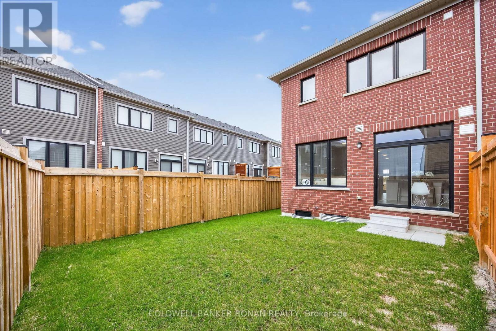 29 Milady Crescent, Barrie, Ontario  L9J 0X3 - Photo 33 - S12426882