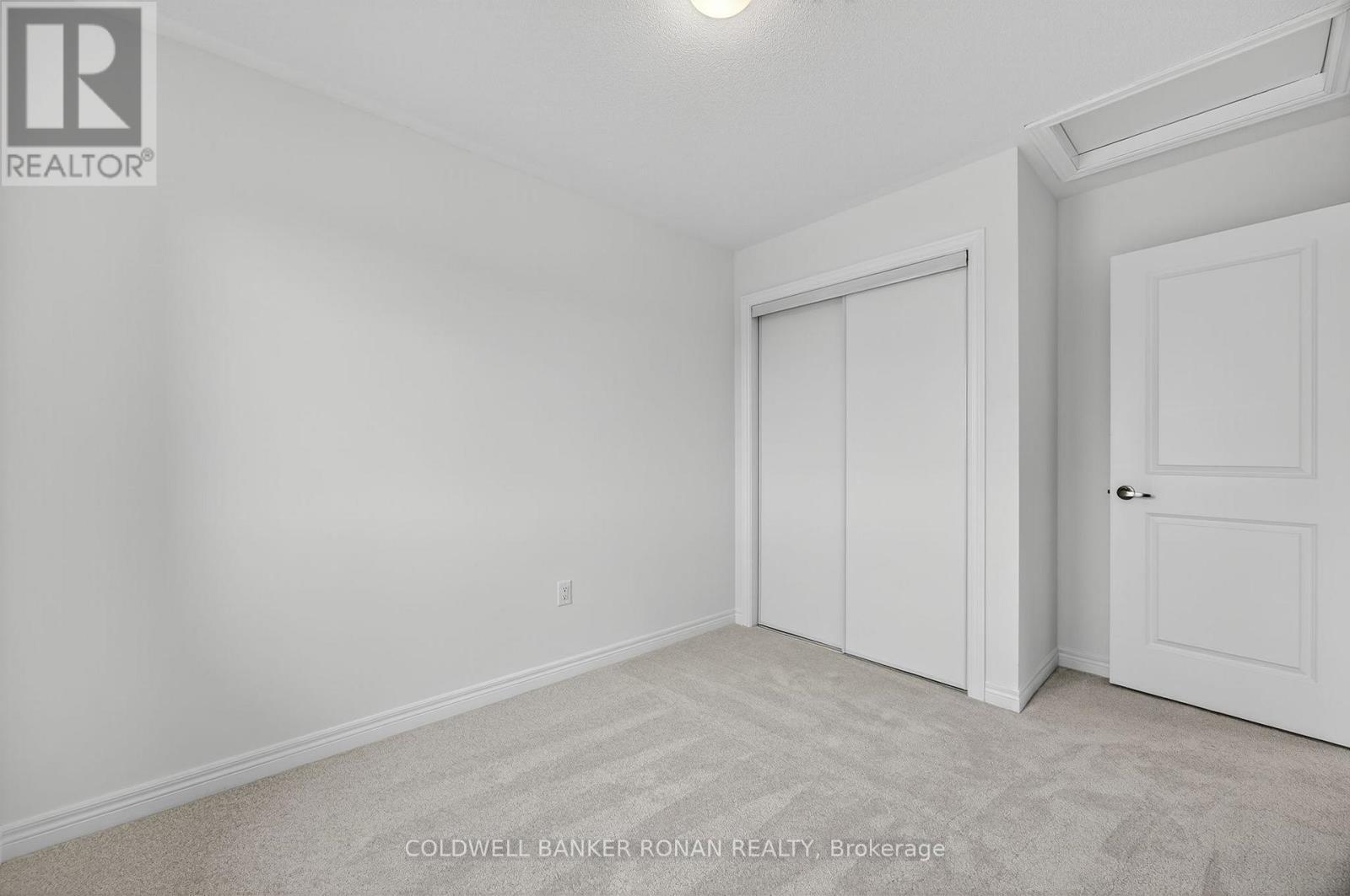 29 Milady Crescent, Barrie, Ontario  L9J 0X3 - Photo 27 - S12426882