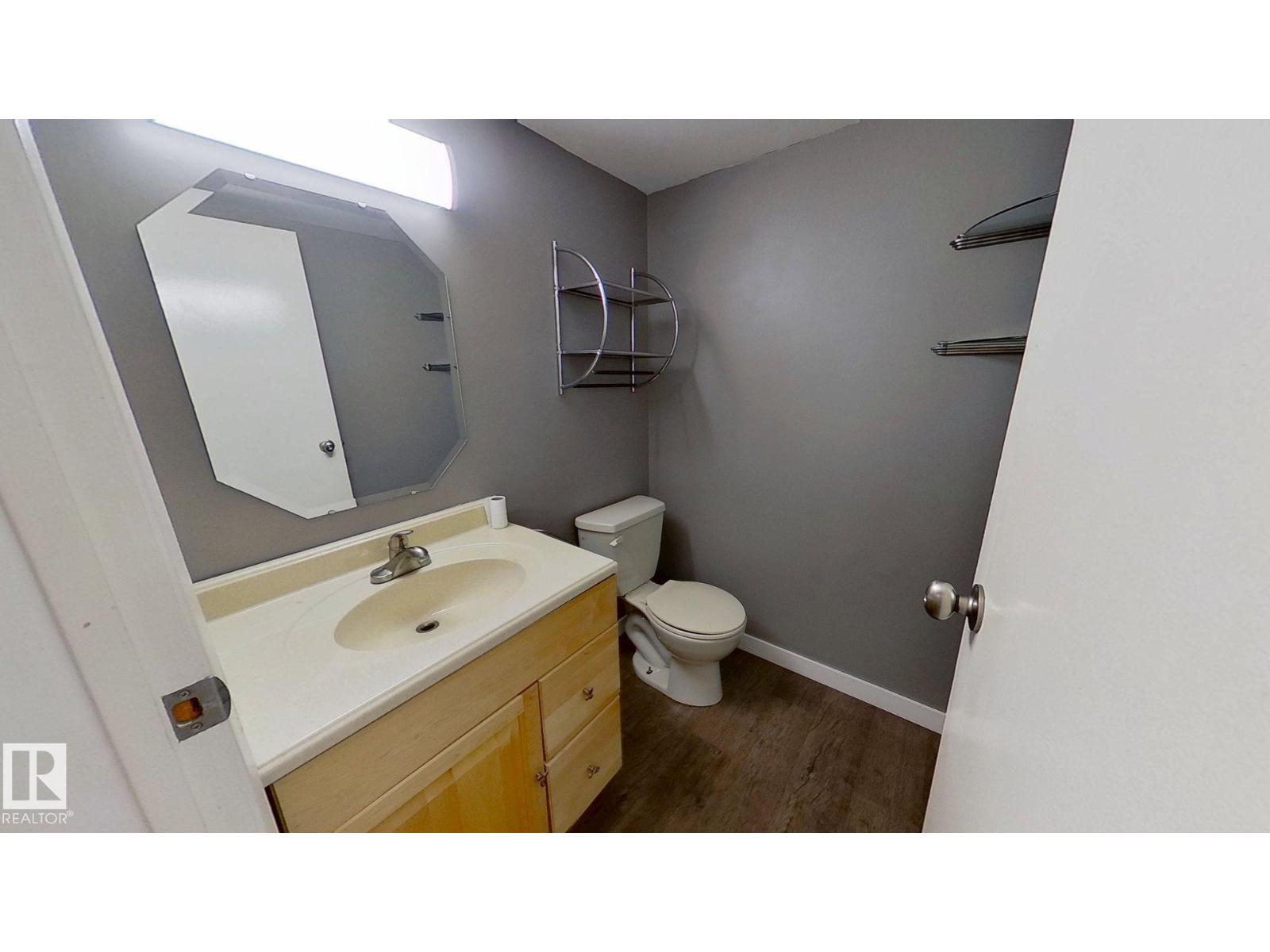 668 Lakewood Rd N Nw, Edmonton, Alberta  T6K 3Y1 - Photo 11 - E4462780
