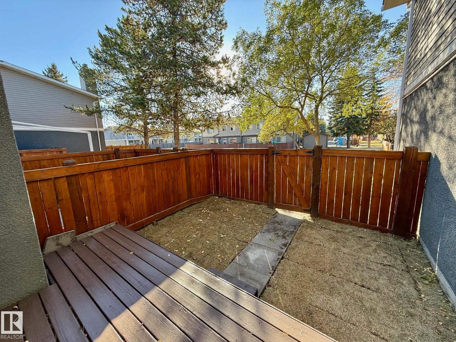 668 Lakewood Rd N Nw, Edmonton, Alberta  T6K 3Y1 - Photo 18 - E4462780