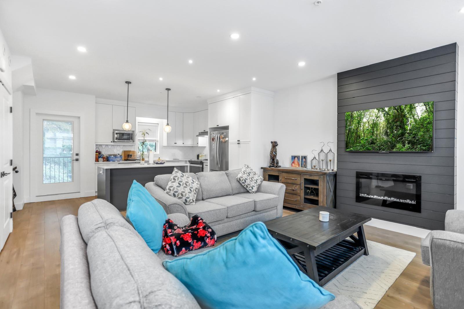 2 32970 Tunbridge Avenue, Mission, British Columbia  V2V 0J9 - Photo 4 - R3059307