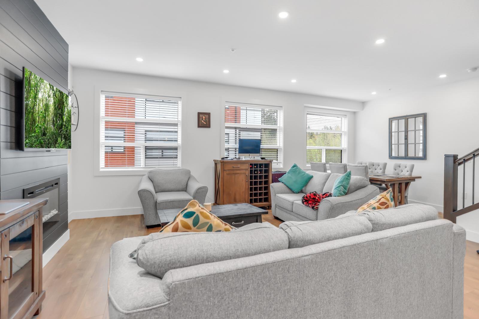 2 32970 Tunbridge Avenue, Mission, British Columbia  V2V 0J9 - Photo 5 - R3059307