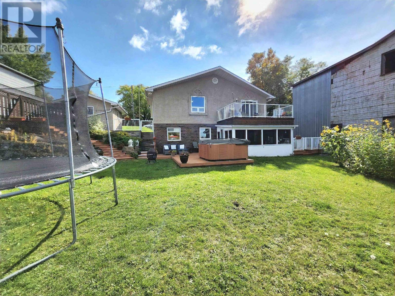 504 Front Street, Kenora, Ontario  P0X 1C0 - Photo 45 - TB252950