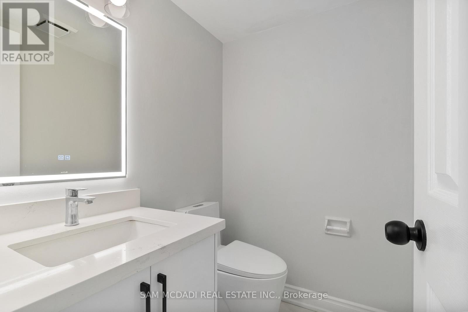 27 - 2006 Glenada Crescent, Oakville, Ontario  L6H 5R9 - Photo 16 - W12471410