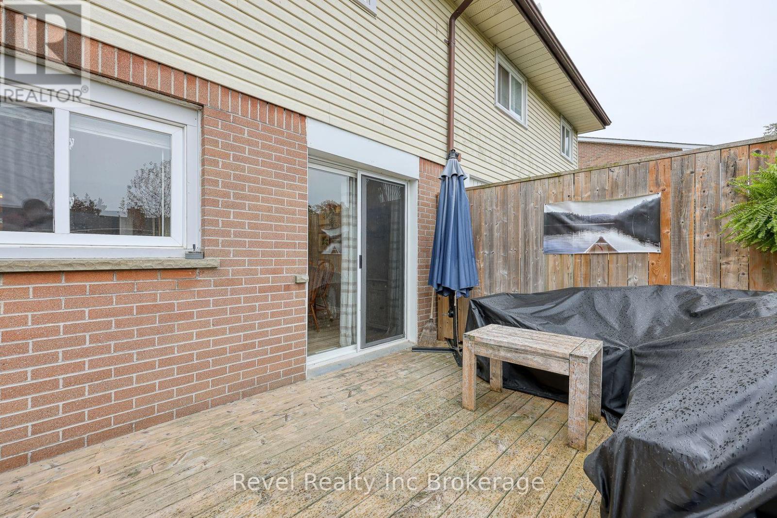 1011b Vanier Avenue, Woodstock, Ontario  N4S 4K5 - Photo 30 - X12471587