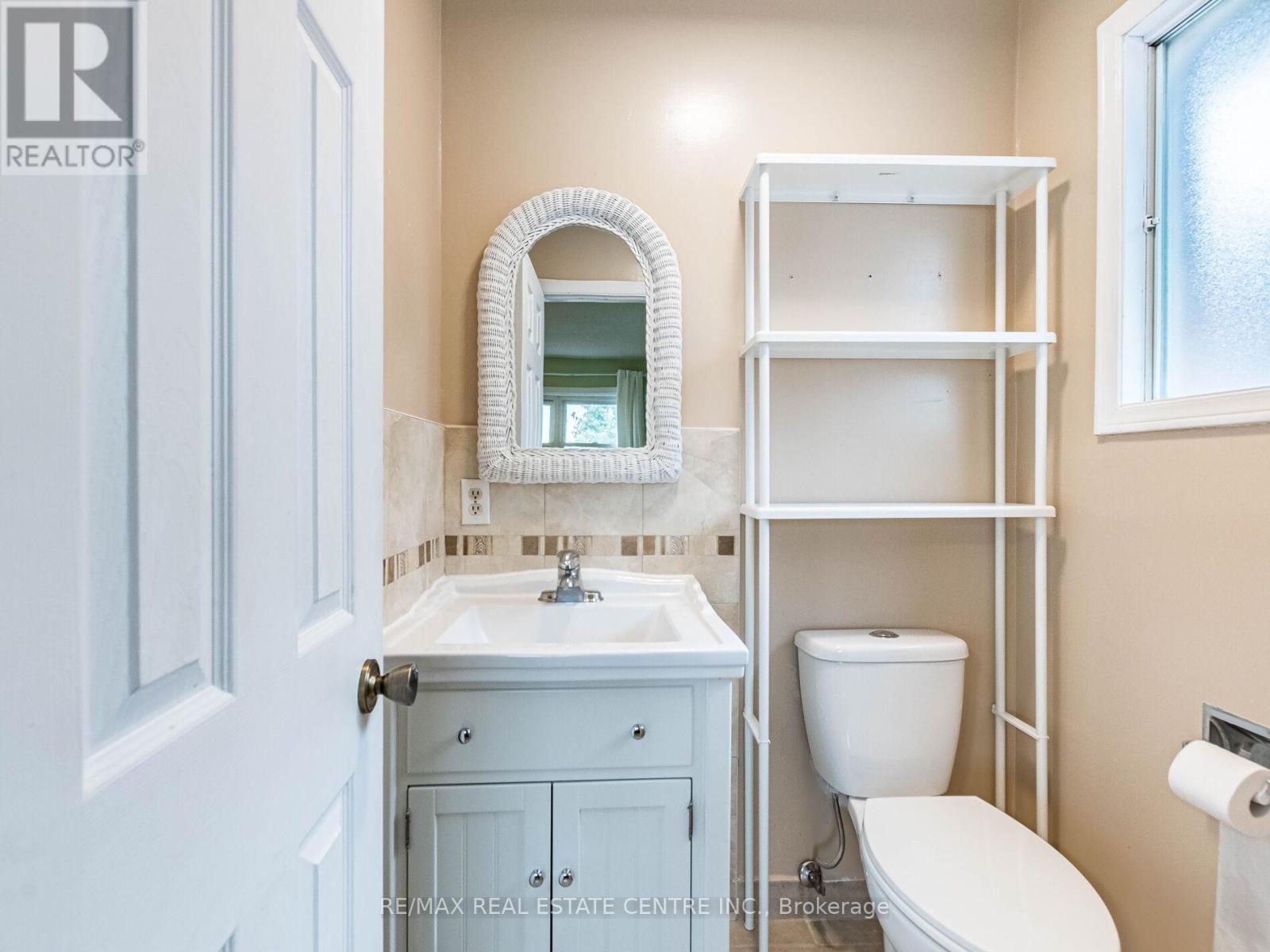 4228 Torino Crescent, Mississauga, Ontario  L4W 3T5 - Photo 31 - W12471443