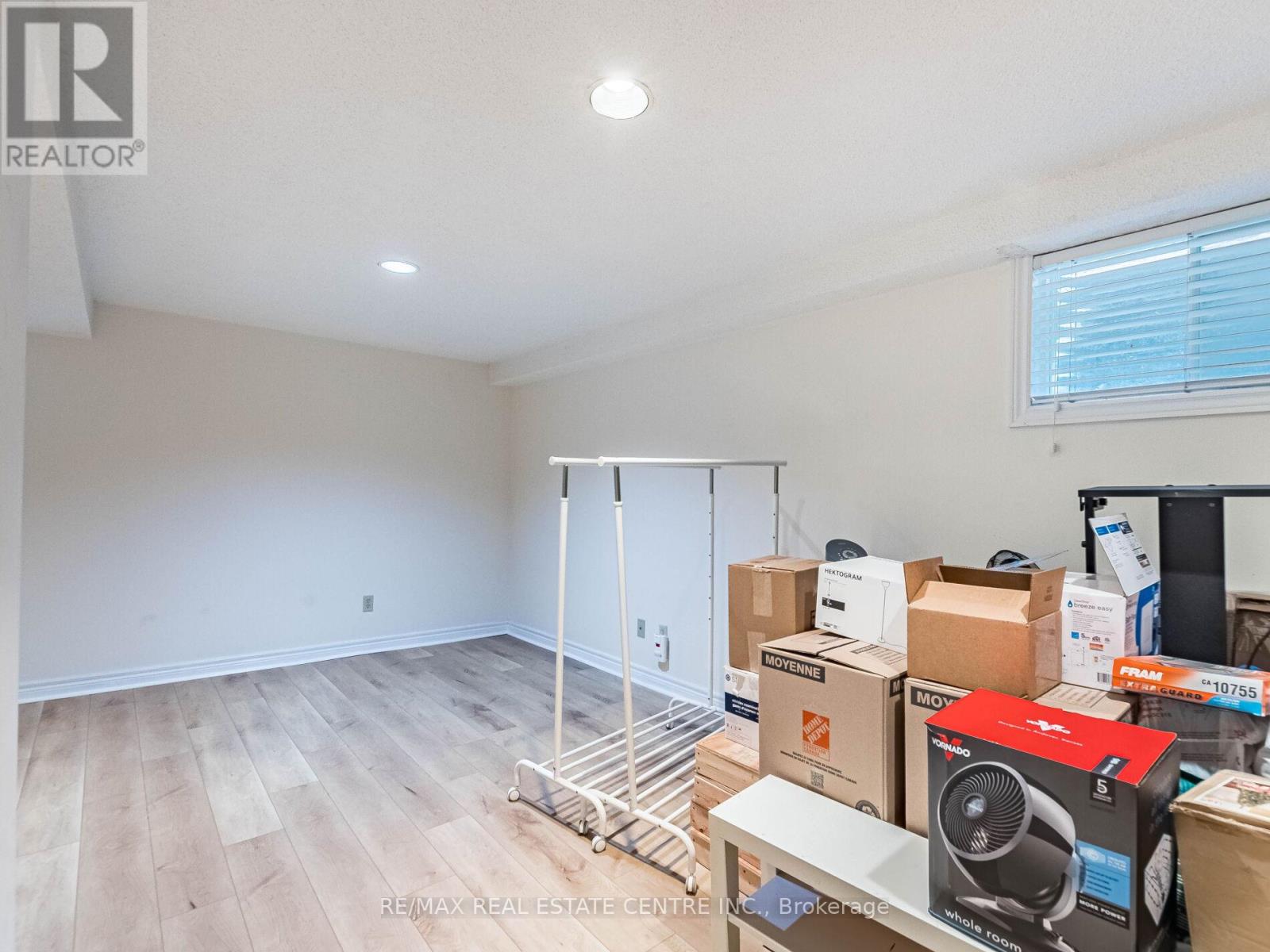 4228 Torino Crescent, Mississauga, Ontario  L4W 3T5 - Photo 40 - W12471443