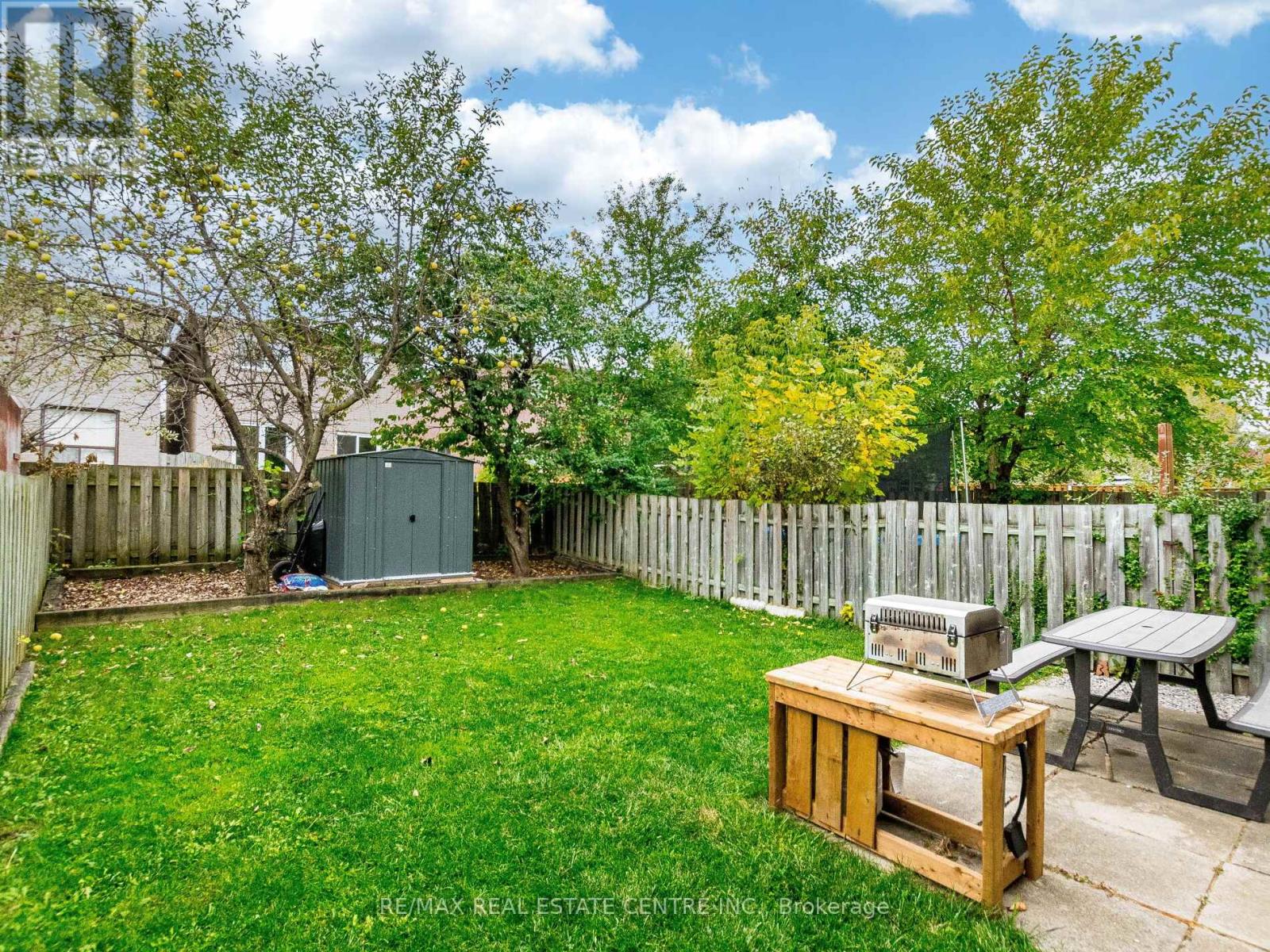 4228 Torino Crescent, Mississauga, Ontario  L4W 3T5 - Photo 48 - W12471443