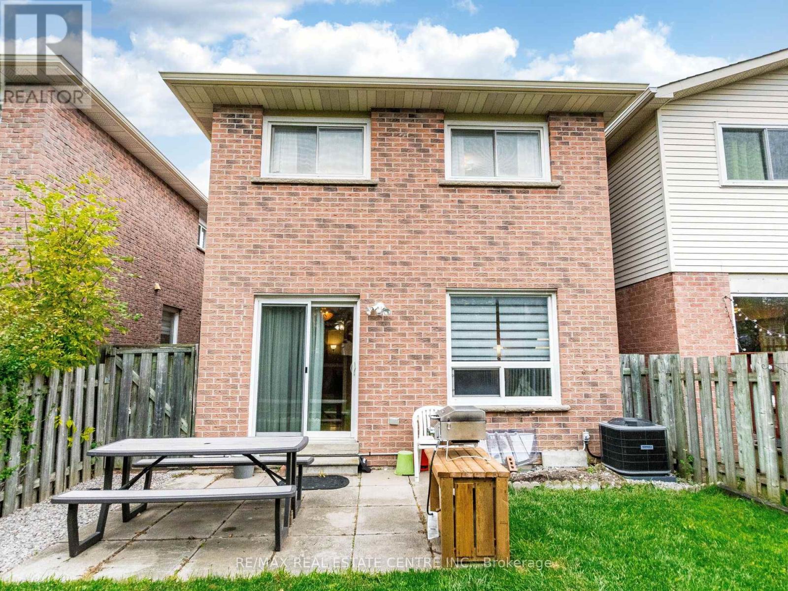 4228 Torino Crescent, Mississauga, Ontario  L4W 3T5 - Photo 50 - W12471443