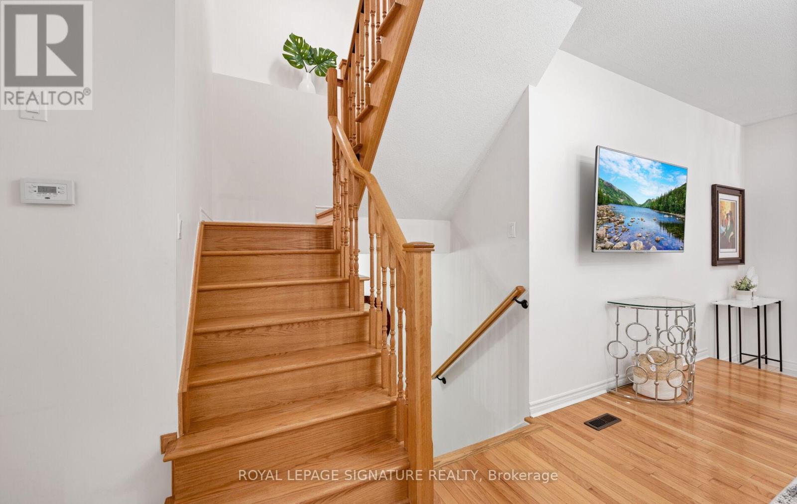 364 Hobbs Crescent, Milton, Ontario  L9T 0J2 - Photo 20 - W12471454