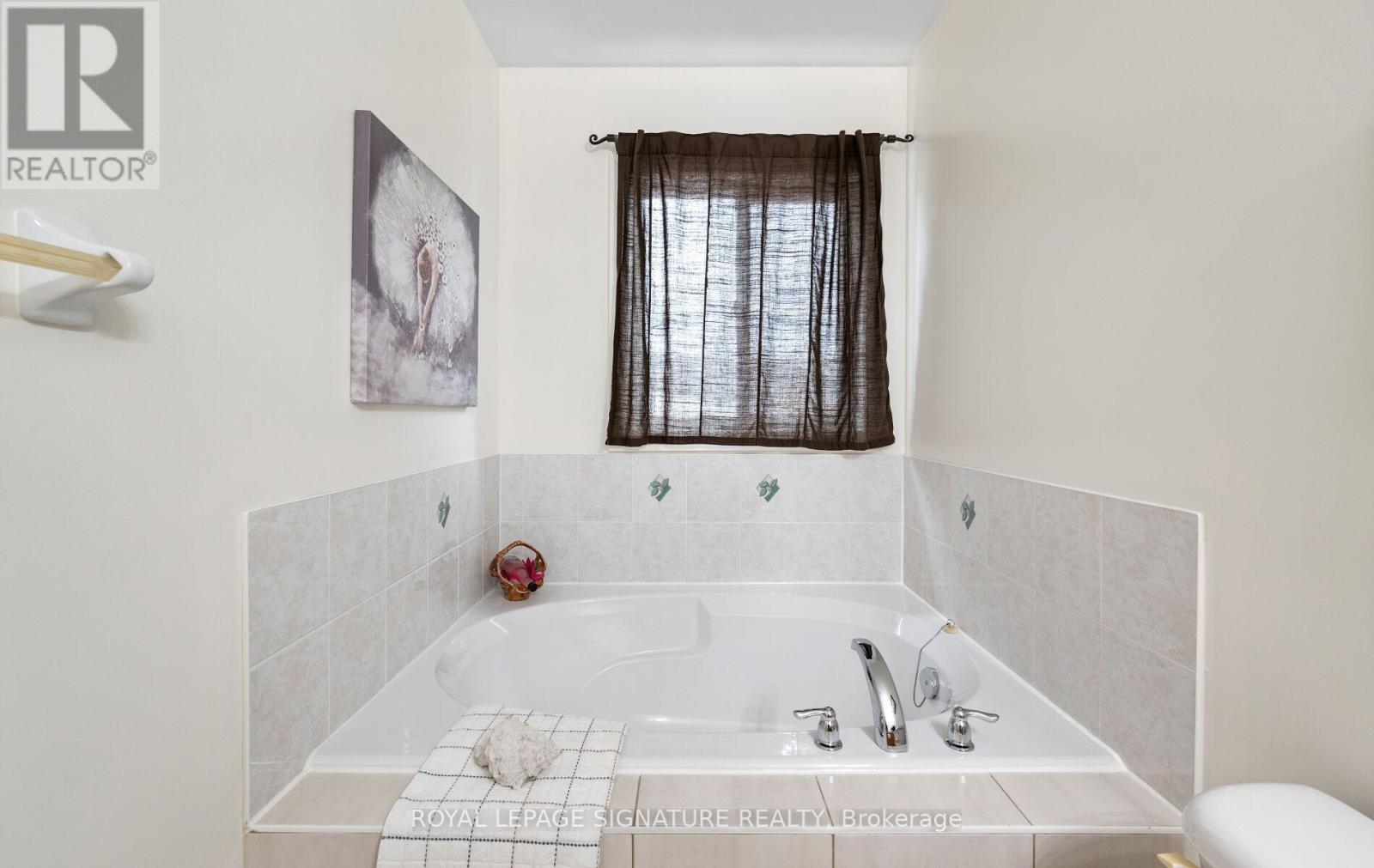 364 Hobbs Crescent, Milton, Ontario  L9T 0J2 - Photo 29 - W12471454