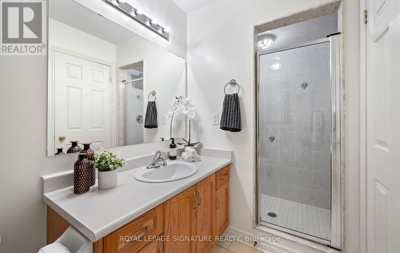 364 Hobbs Crescent, Milton, Ontario  L9T 0J2 - Photo 30 - W12471454