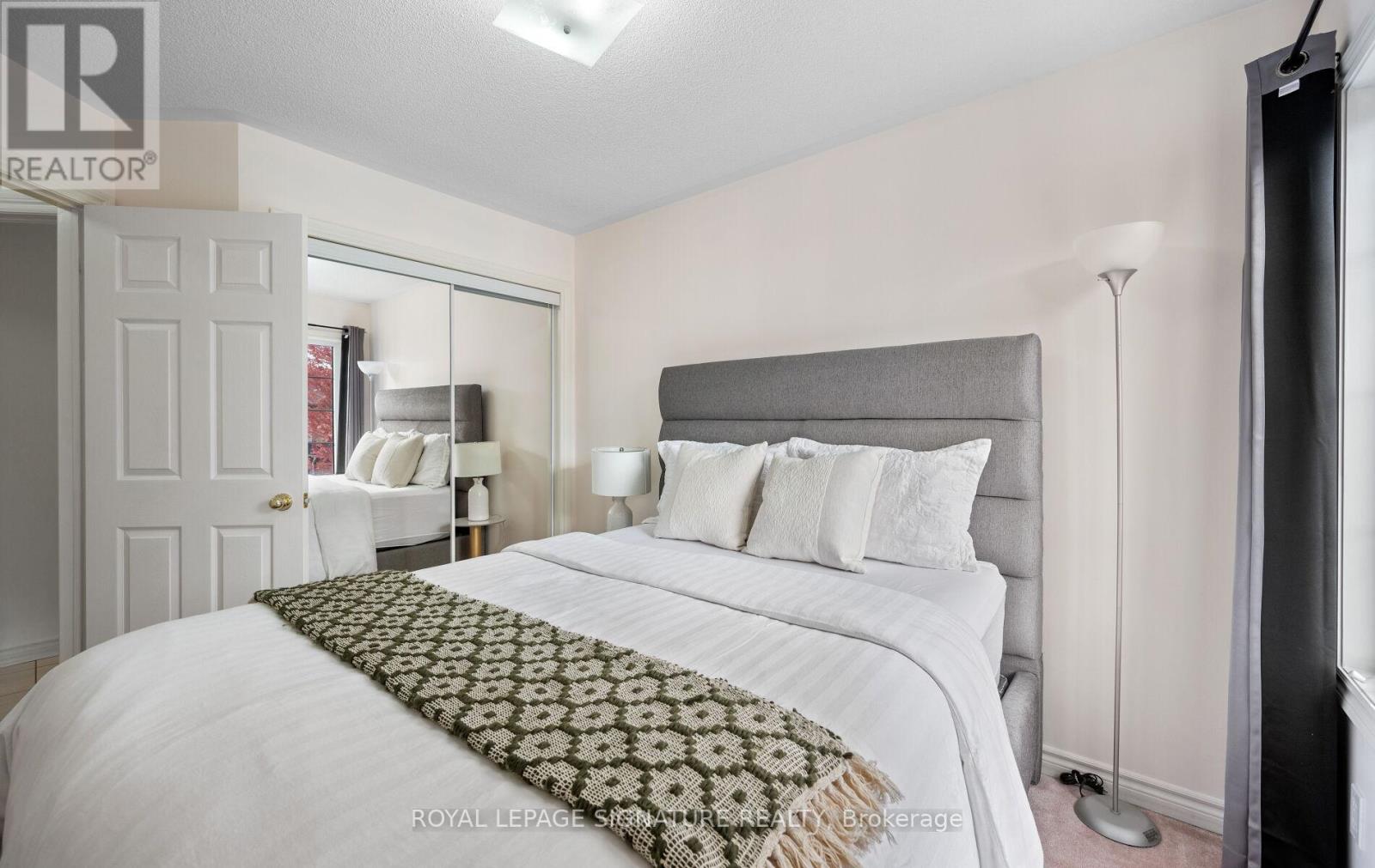 364 Hobbs Crescent, Milton, Ontario  L9T 0J2 - Photo 34 - W12471454