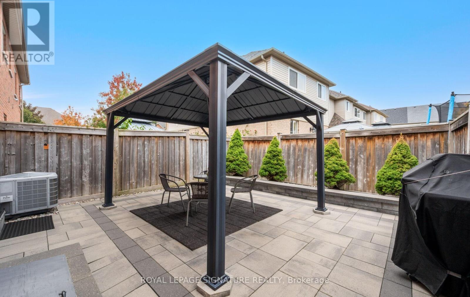 364 Hobbs Crescent, Milton, Ontario  L9T 0J2 - Photo 47 - W12471454