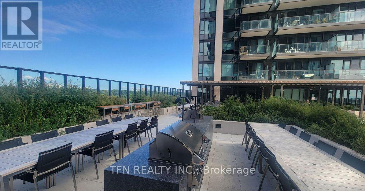 3306 - 1928 Lake Shore Boulevard W, Toronto, Ontario  M6S 0B1 - Photo 16 - W12471494