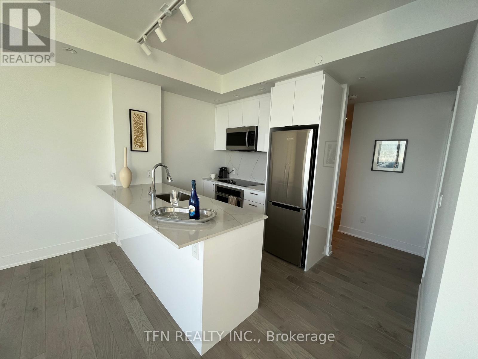 3306 - 1928 Lake Shore Boulevard W, Toronto, Ontario  M6S 0B1 - Photo 5 - W12471494