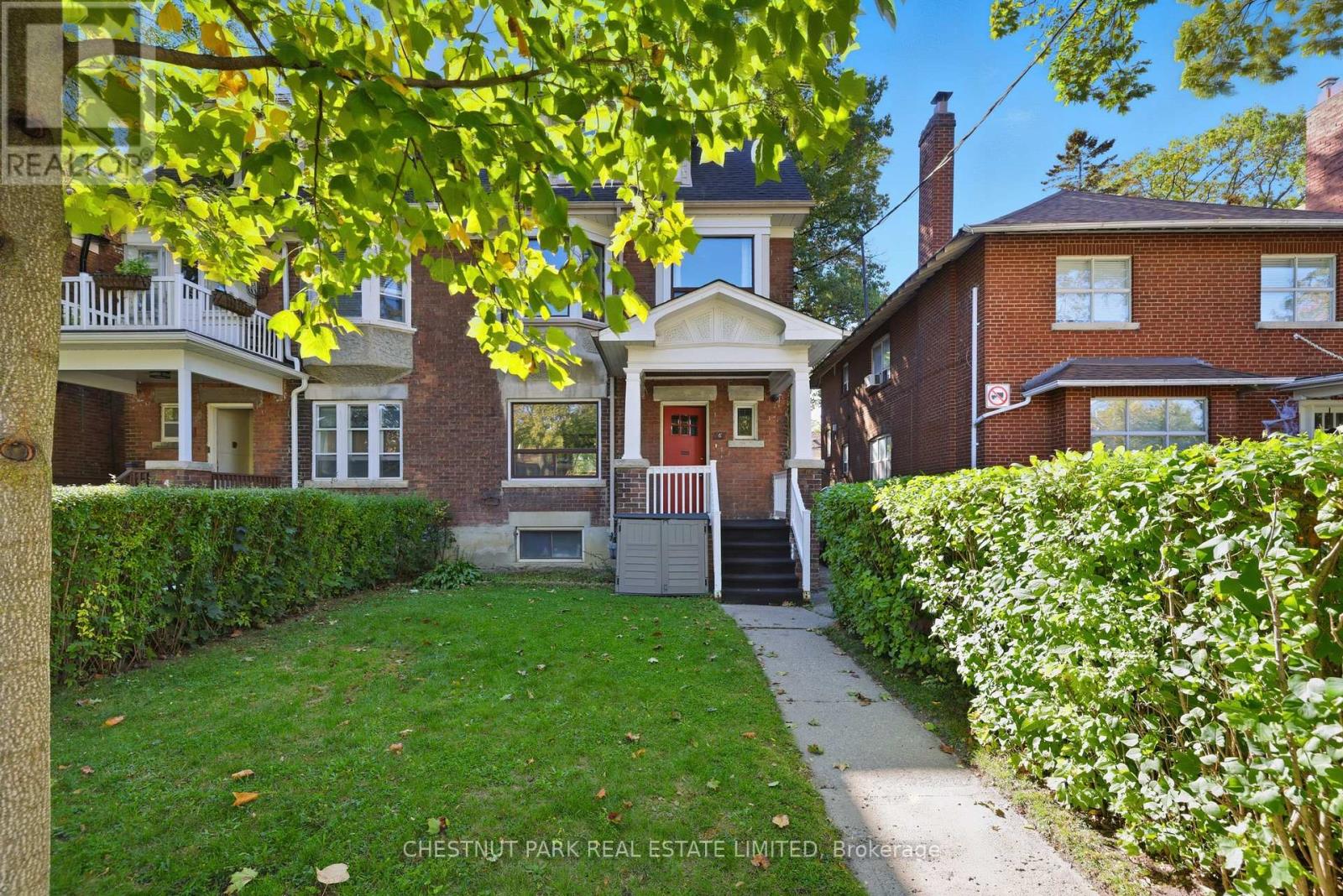6 HIGHVIEW CRESCENT, Toronto, Ontario