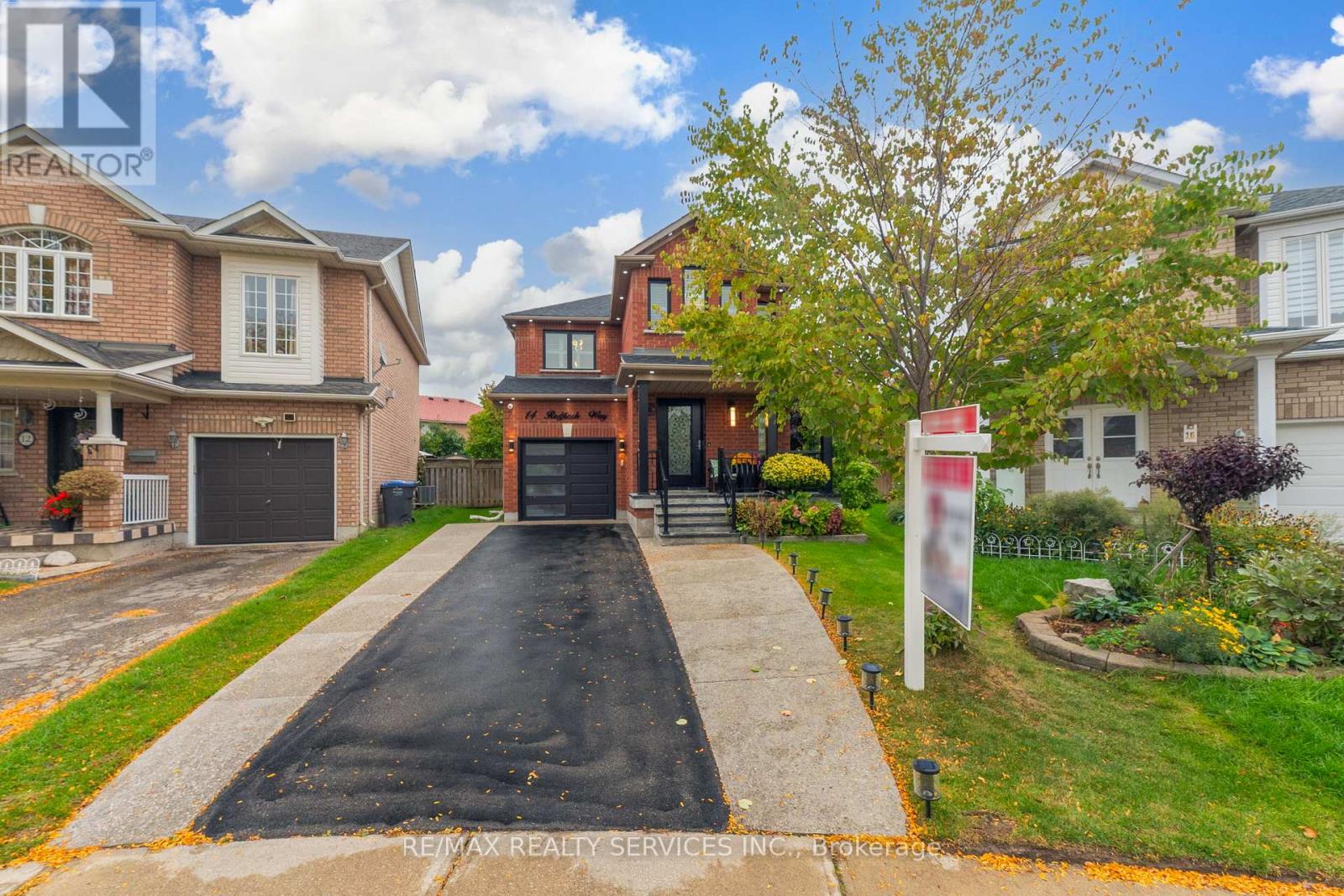 14 REDFINCH WAY, Brampton, Ontario
