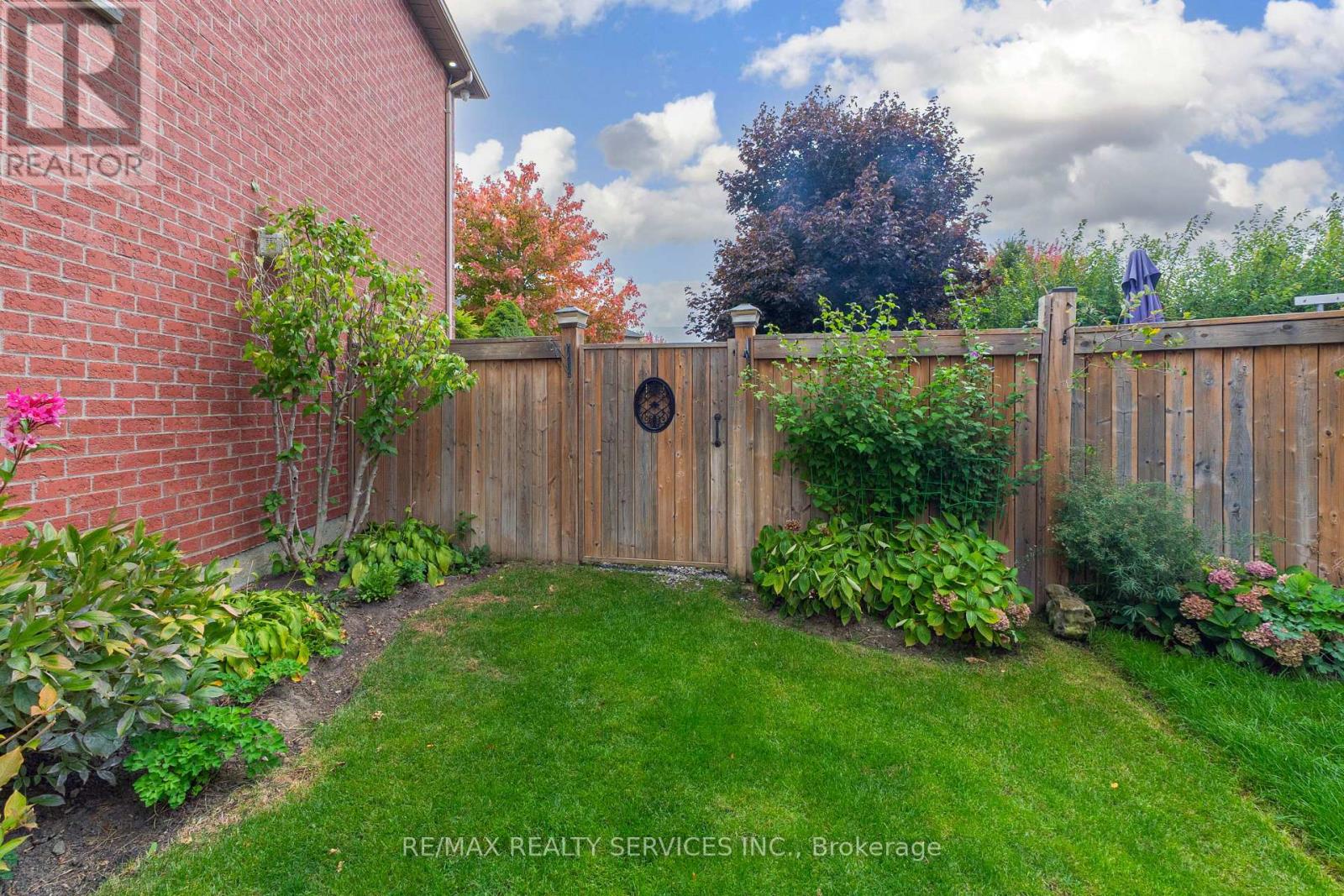14 Redfinch Way, Brampton, Ontario  L7A 2B3 - Photo 42 - W12471516
