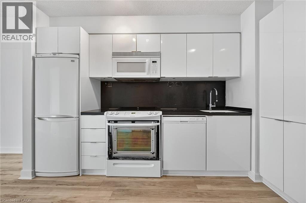 15 Iceboat Terrace Unit# 1205, Toronto, Ontario  M5V 4A5 - Photo 19 - 40780507