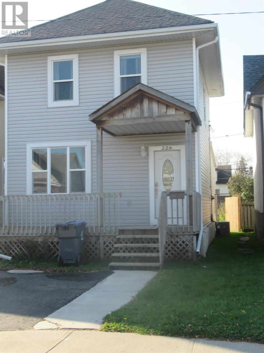226 Pruden St, Thunder Bay, Ontario  P7C 2J8 - Photo 1 - TB253261