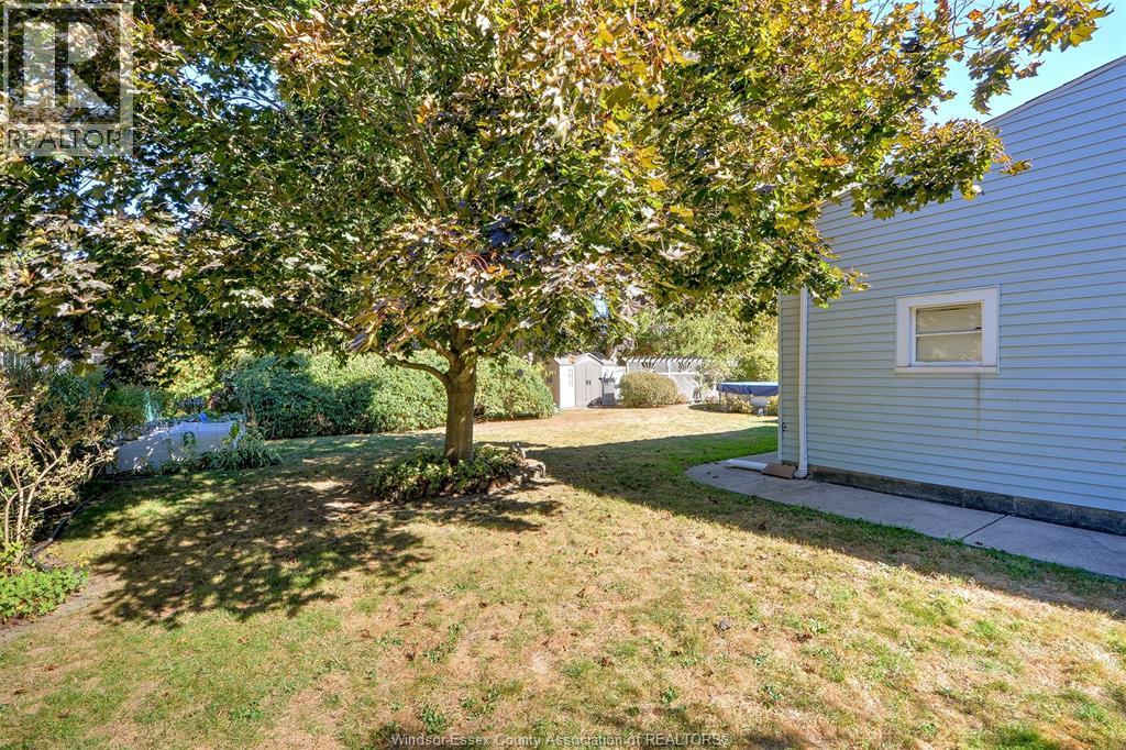 209 Kenwood, Lasalle, Ontario  N9J 1R7 - Photo 4 - 25026570