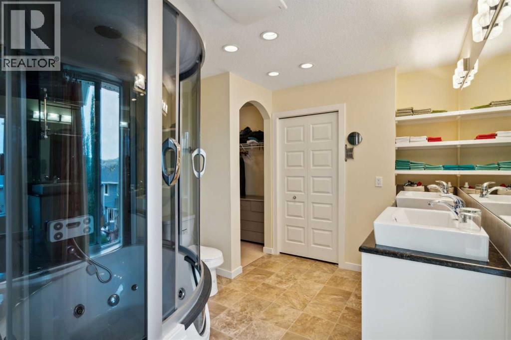 24 Jumping Pound Link, Cochrane, Alberta  T4C 0K4 - Photo 19 - A2239737